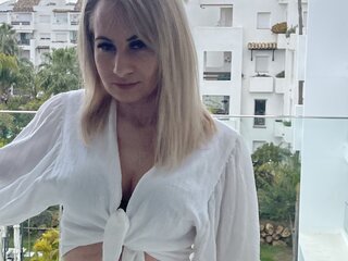 AdellynRose livejasmin
