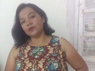 HanitraBrooks amateur